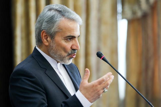 دولت خود را مقید کرده به آنچه مجلس نظر می دهد عمل کند